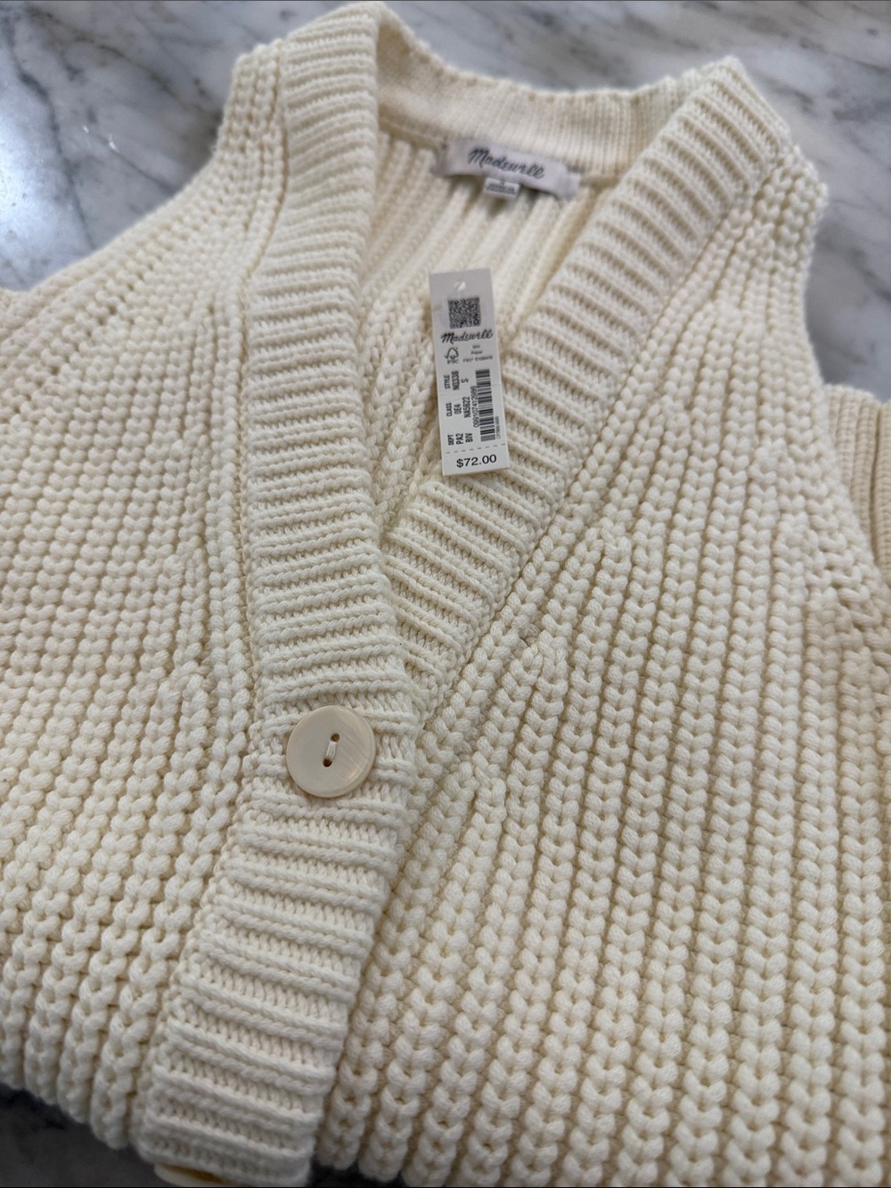 NWT. Madewell Cream Ribbed Button-Front Knit Vest